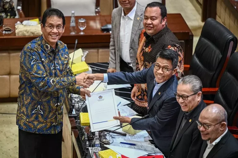 UU PFII Sah, Indonesia Genjot Ekonomi Menuju 8 Persen
