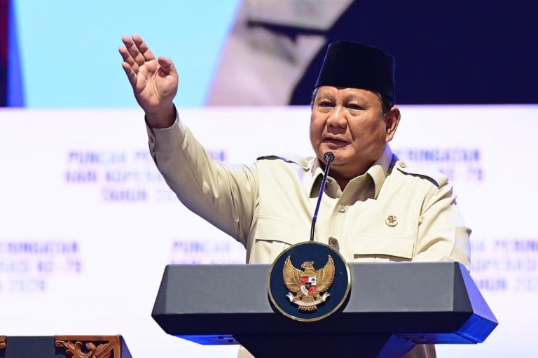Antrean Haji Terpangkas Jadi 26 Tahun, Prabowo: Masih Kurang Cepat