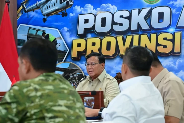 Prabowo Ancam Cabut Izin Korporasi Pembakar Lahan di Riau