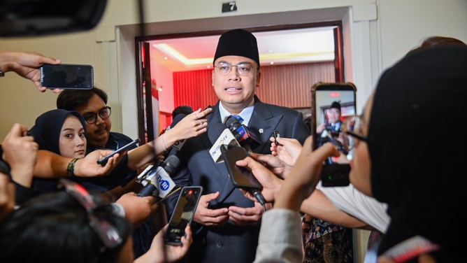 Pemerintahan Prabowo Genjot Kualitas 5G Lewat Frekuensi 2.600 MHz