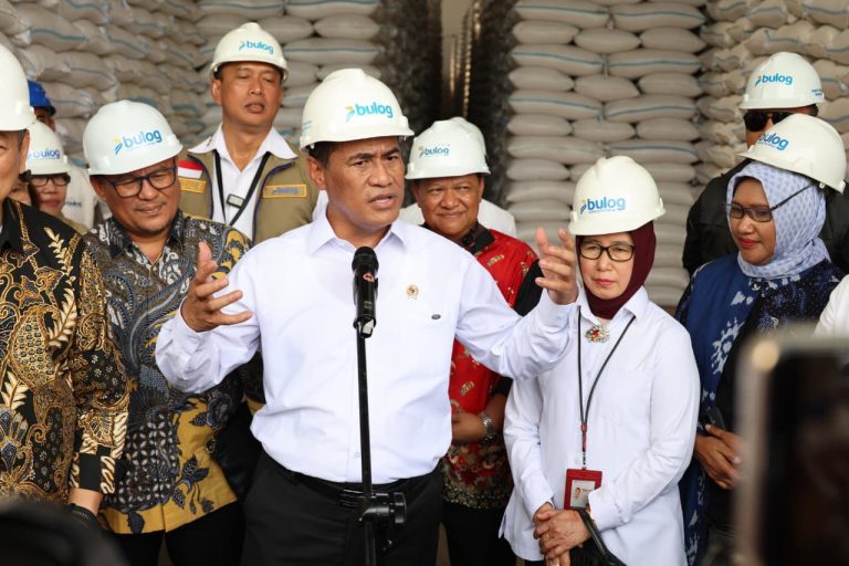 Perintah Prabowo, Amran Bongkar Mafia Beras Senilai Rp90 Triliun